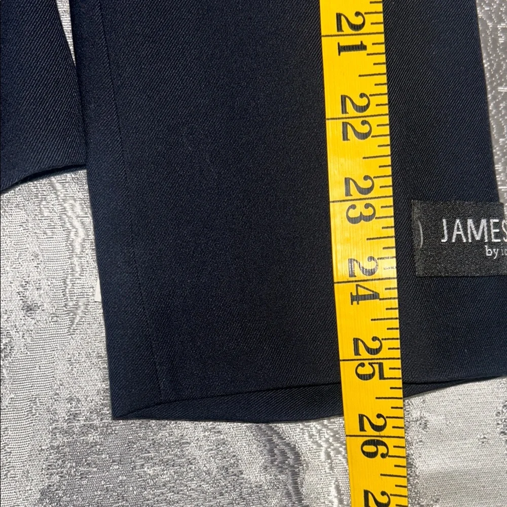 Sophisticated Men's Navy Blazer by jf j.ferrar